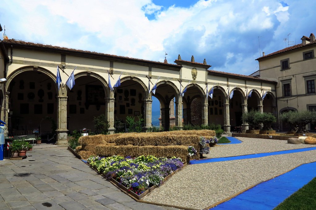 098 CASTIGLION FIORENTINO.JPG